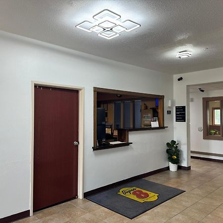 Super 8 By Wyndham Mason City Kültér fotó